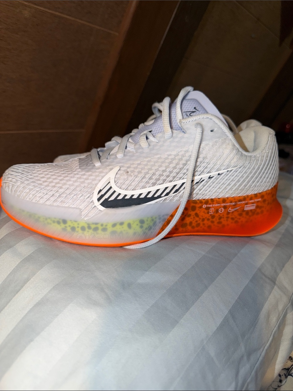 NikeCourt Air Zoom Vapor 11